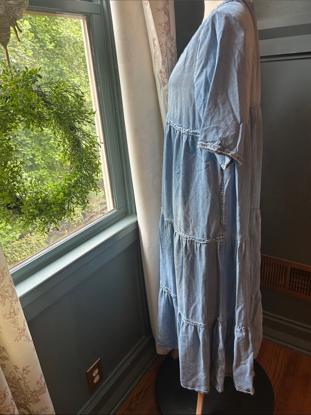 Easel Light Denim Blue Tiered V-Neck Women’s Dress - Picture 3 of 6